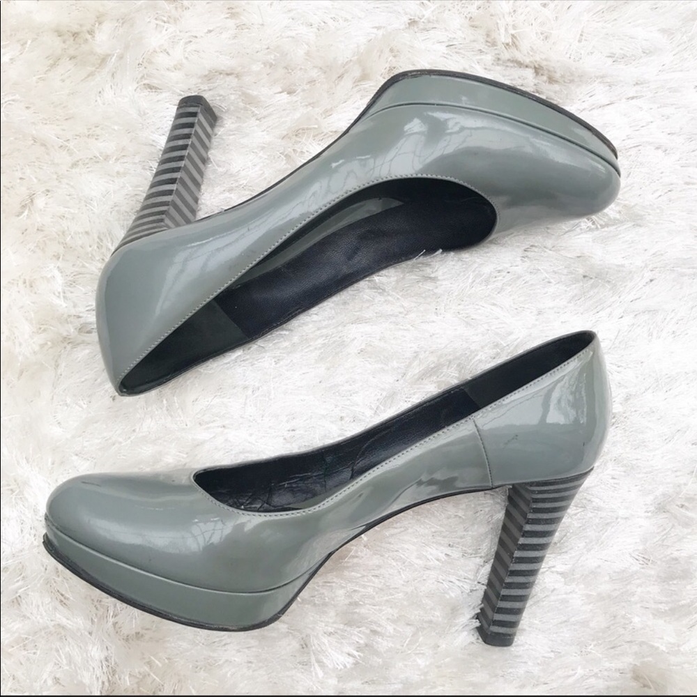 1 Day SALE💃💕💃FENDI Grey Pumps w Striped Heels